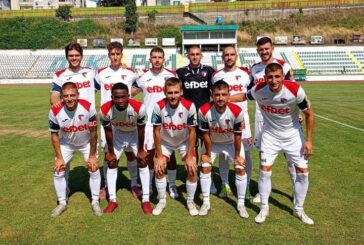 „Марек“ с летящ старт срещу братята във Варна