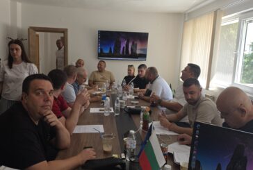 Съветниците в Сандански стопираха продажбата на 6 имота в Мелник, спряха и концесията на градските басейни