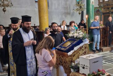 Стотици вярващи се поклониха пред Хавайската мироточива икона на Богородица в Гоце Делчев