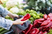 По-евтино е да изхвърлят реколтата: Защо производители се отказват да продават