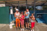 УРОК ПО ДОБРОТА! Ученици дариха одеяла и построиха къщичка за кучета в кризисен център „Неврокопски лапички“