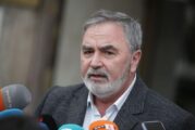 Кунчев предлага санкция за фиктивни ваксинации: Лекарят да плаща лечението и болничния на родителя