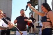 Клип с кючеци пред паметника на Асеневци 