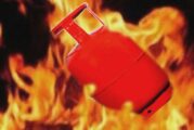 Газова бутилка избухна в Брезник, трима са с опасност за живота