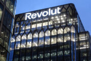 Масов теч на данни от Revolut