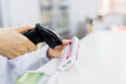 Разбиха схема за източване на НЗОК чрез фиктивни продажби на скъпоструващи лекарства