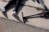 Непълнолетен с фрактура на бедрото, паднал от тротинетка в Баня