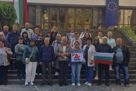 Делегация от Благоевград и Бачево превзе Делювите празници в Златоград