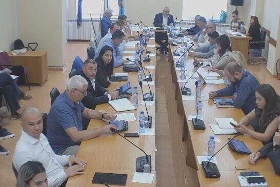 След обстойна дисекция съветниците в Разлог одобриха бюджета за 2026 г. от 63,45 млн. евро