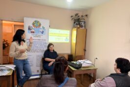 Голям интерес в кв. „Струмско“ към информационната среща на Община Благоевград за безплатна подмяна на печките на твърдо гориво