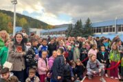 Легендарни спортисти дойдоха за откриването на СК „Осогово“ в Кюстендил, над 500 деца се включиха в празненствата