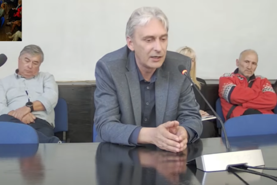 ГОЛЯМ ЦИРК НА ДИРЕКТОРА В ОСТАВКА! Г. Калпакчиев прехвърли публично „под натиск“ акциите на „Пирин“ на емблематичния вратар М. Митев