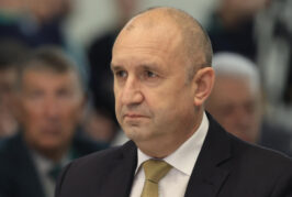 Премиерът гарантира: Цените на тока и парното няма да се повишават