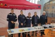 Пожарникарите от Бобов дол запознаха деца и учители с реакциите при земетресения, ядрена и радиационна авария и силни бури