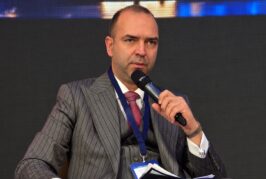 Кметът на Кюстендил О. Атанасов на годишната среща на местните власти: Тромавите съгласувателни процедури спъват инвестиционния процес