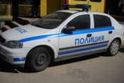 Издирват перничанин бил жена си и едномесечното им бебе