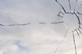 Счупиха прозорец на къща в Кавракирово