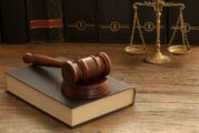 Бързо производство срещу 46-г. дупничанка, ранила с нож партньора си в жилището им в Сапарева баня