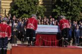 Гвардейци понесоха ковчега на цар Самуил към 