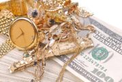 Откраднаха 4500 евро, 1000 долара и злато от къща в Хаджидимово