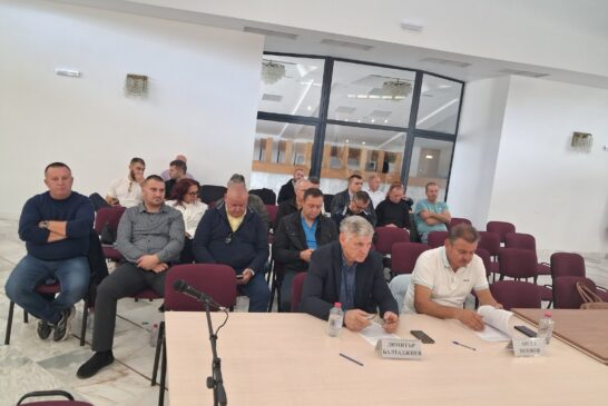 ОбС - Гоце Делчев одобри двойната такса за сваляне на скоби от автомобили, разреши провеждането на нови търгове за продажба на общински земи